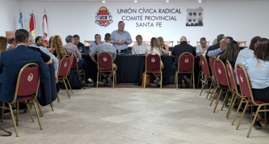 Unidos para Cambiar Santa Fe amplia su base de sustentaci&oacute;n