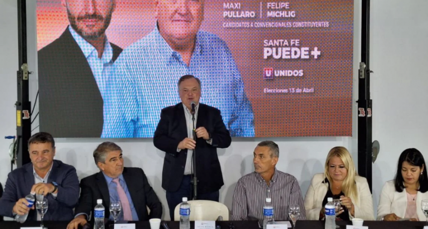 Presentaci&oacute;n de todos los candidatos departamentales de &laquo;Unidos para Cambiar Santa Fe&raquo; en la ciudad San Crist&oacute;bal