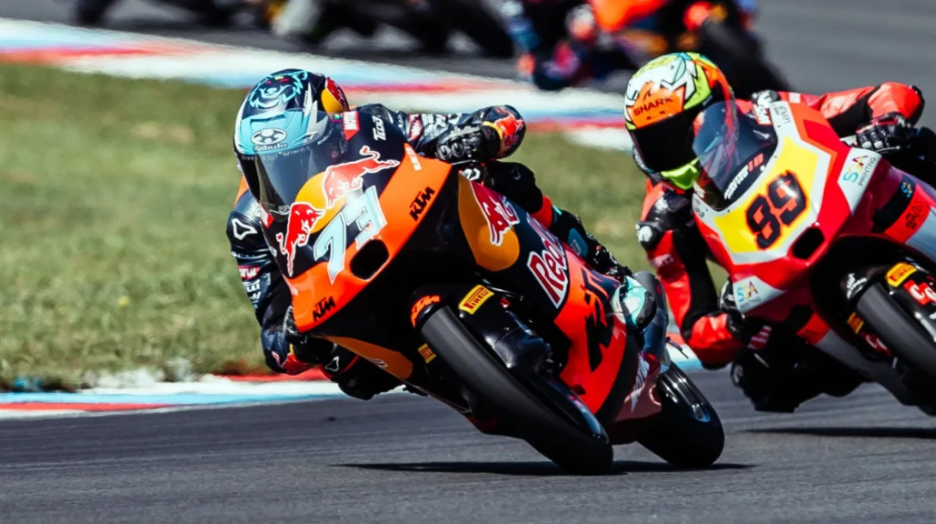 Moto3: los argentinos Perrone y Morelli sonrieron en el Gran Premio de República Checa