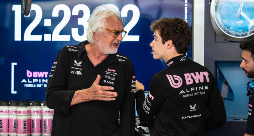 Flavio Briatore, sobre el GP de Jap&oacute;n: &ldquo;El Safety Car arruin&oacute; la estrategia de Colapinto&rdquo;