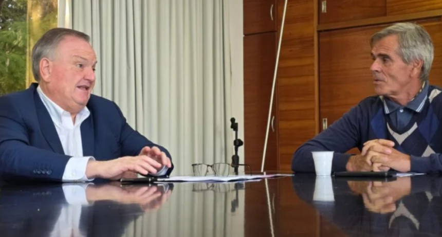 Felipe Michlig analiz&oacute; con autoridades de la DPV la marcha de obras viales del Dpto. San Crist&oacute;bal