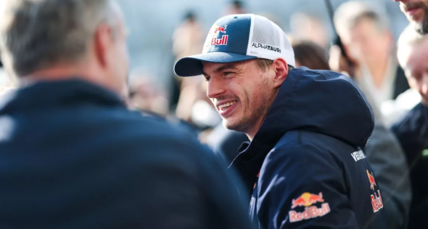 Ven a Max Verstappen pas&aacute;ndose a los Hypercars del WEC: 